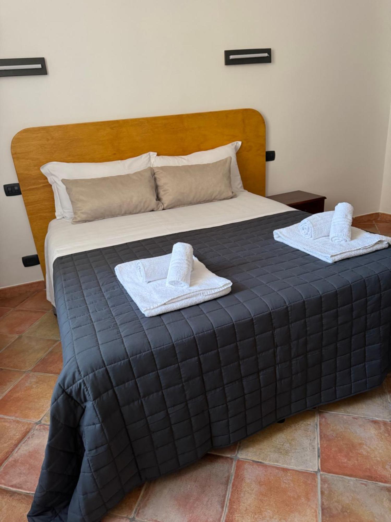 Le Scalette Del Centro Hotel Agrigento Bagian luar foto